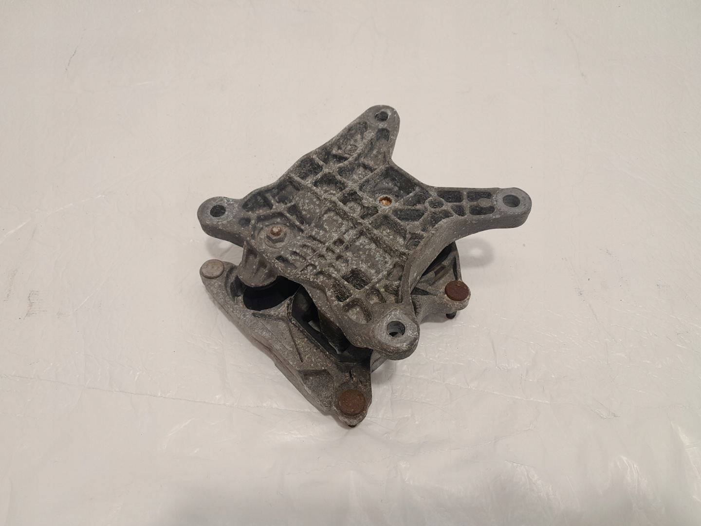 PORSCHE CAYENNE 9Y holder gearbox mount 9Y0399153B