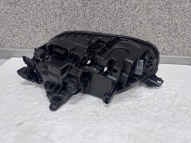 light right Volvo XC90 II Full LED MID LED 2020