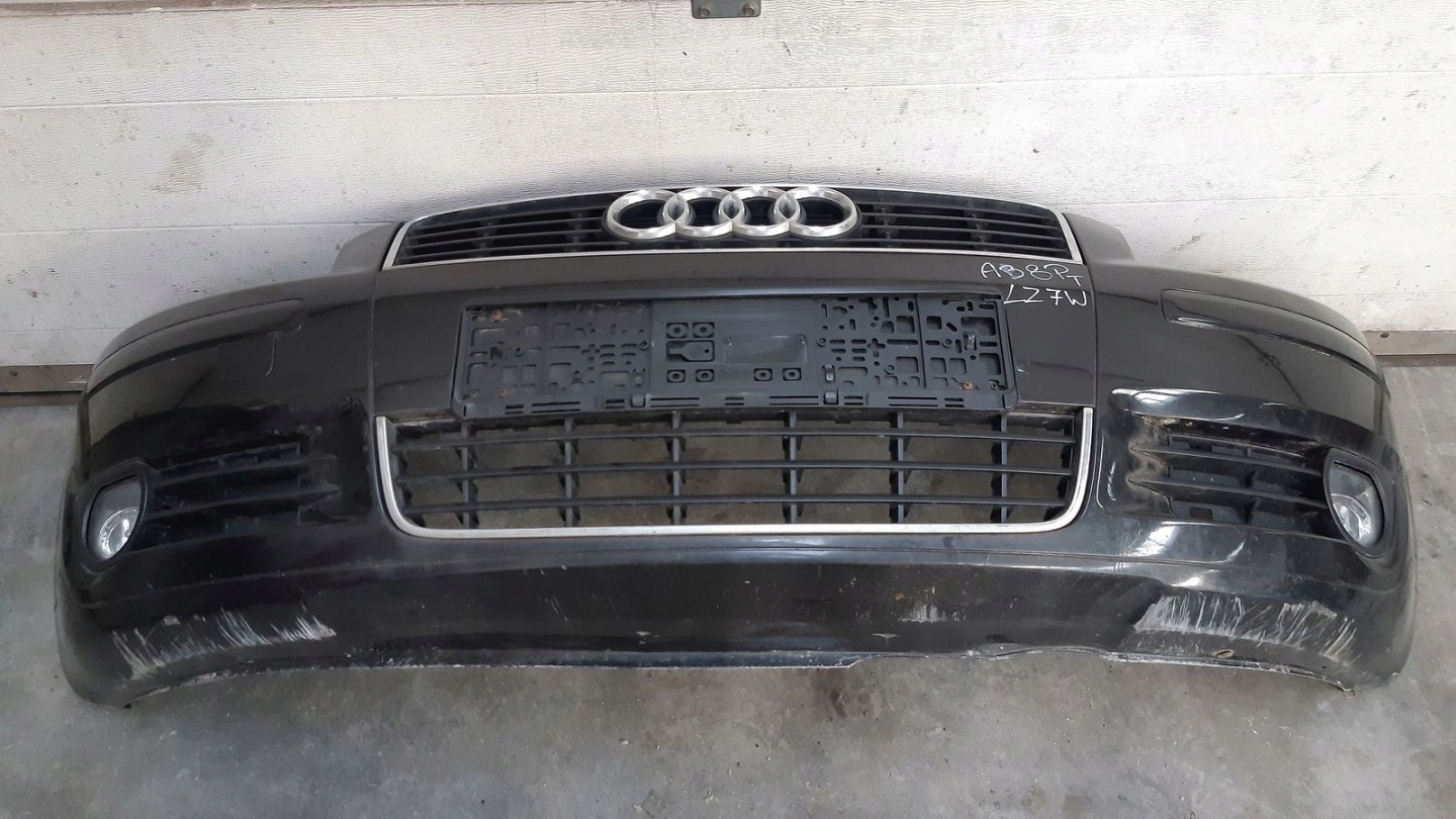 bumper front front Audi A3 8P 1,6 MPI LZ9W