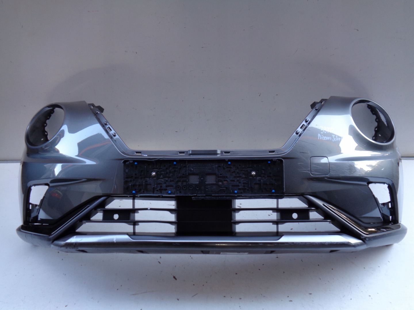 FRONTSTOSSSTANGE NISSAN JUKE II 19- NR 39772