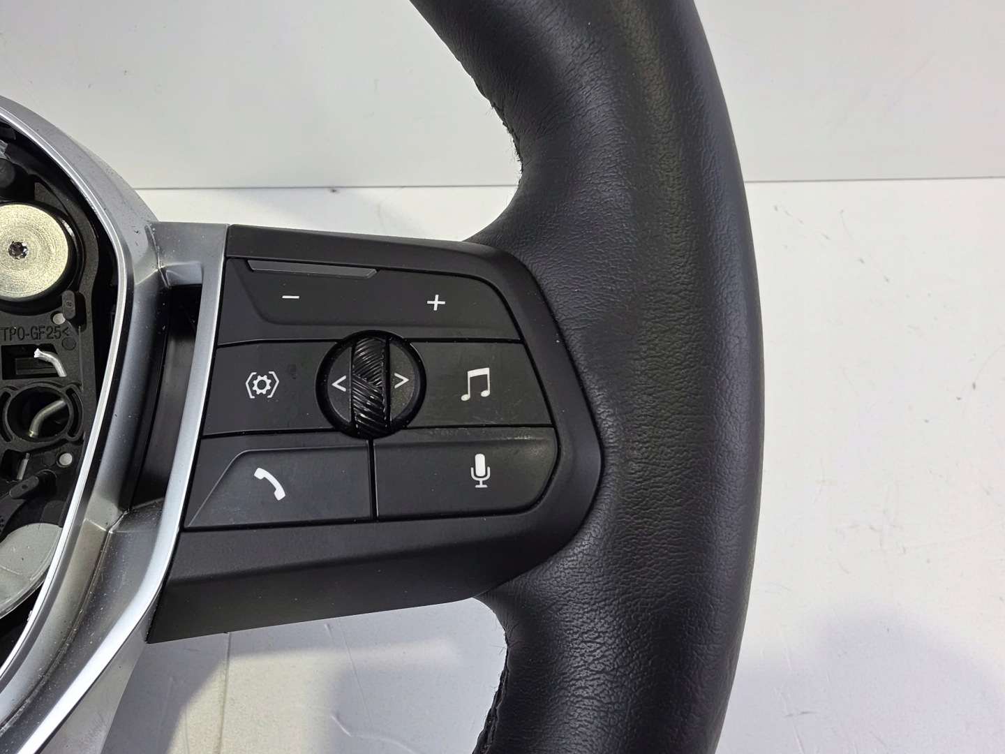 lenkrad Leder MULTIFUNKCJA BMW X1 U11 9472033