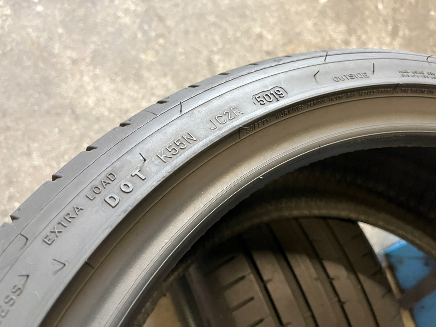 2 tyres summer 225/40R18 Dunlop SportMaxx RT 2 6mm