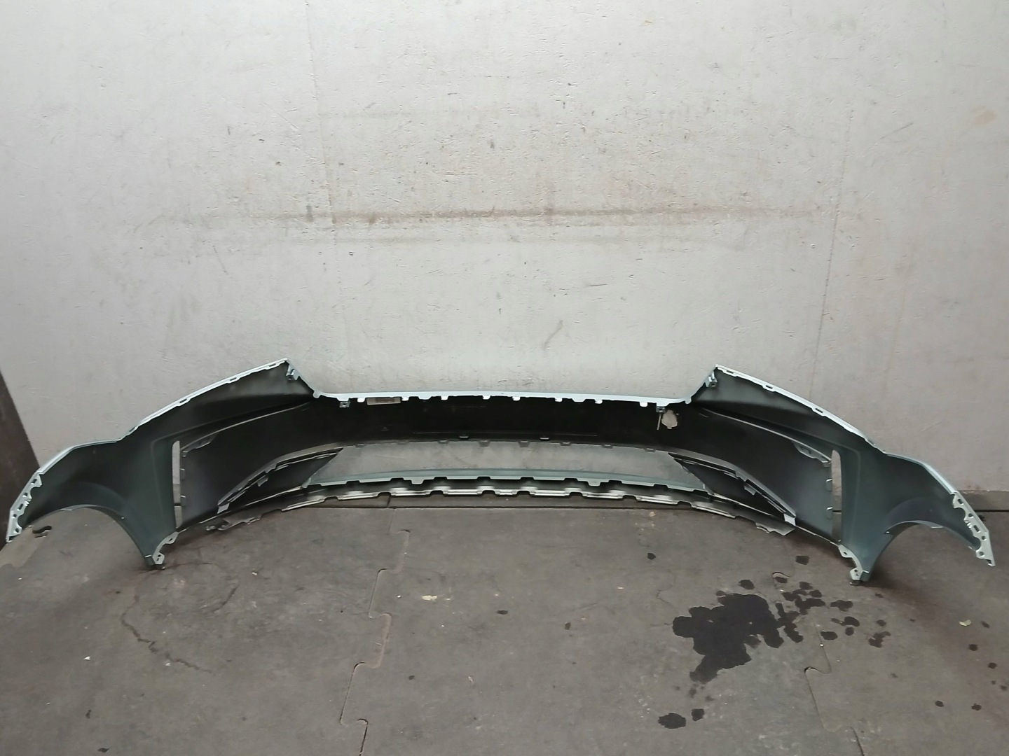 bumper front SKODA ENYAQ 5LA