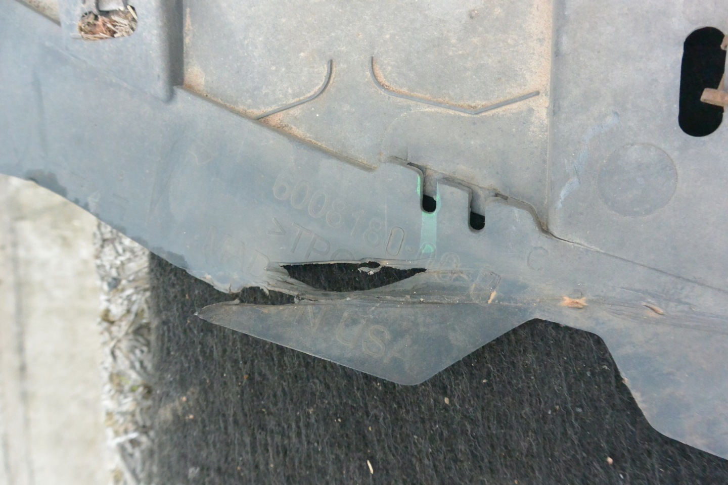 ABDECKUNG UNTER STOSSSTANGE HECK TESLA MODEL S 12-16