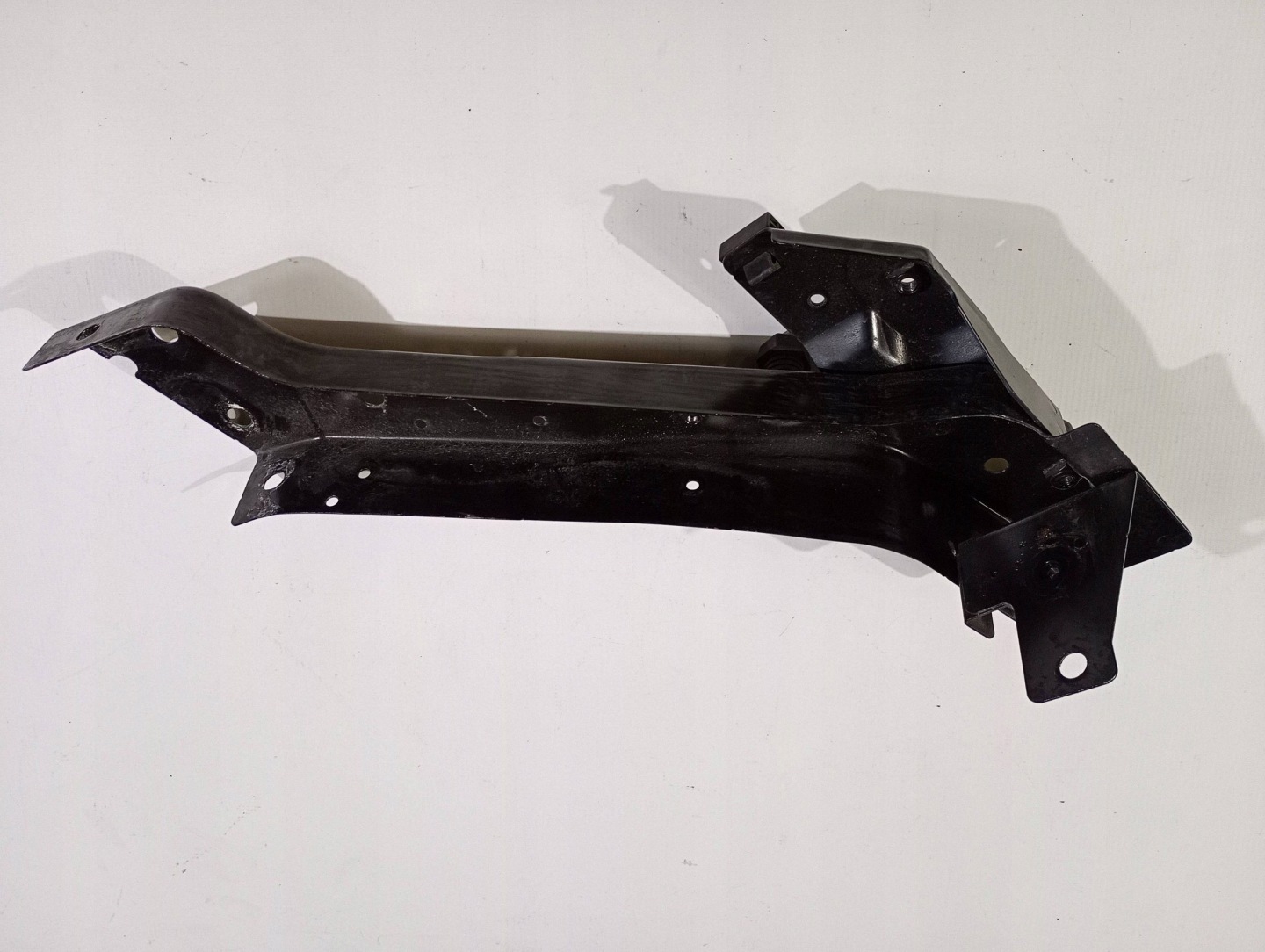ossatura traversa cornice faro sinistra Dodge Durango 2014-2024