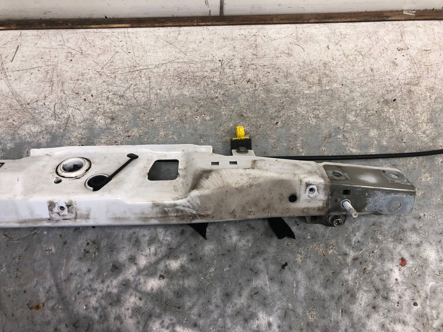 holder radiator wall support OPEL MERIVA B LIFT 13266113
