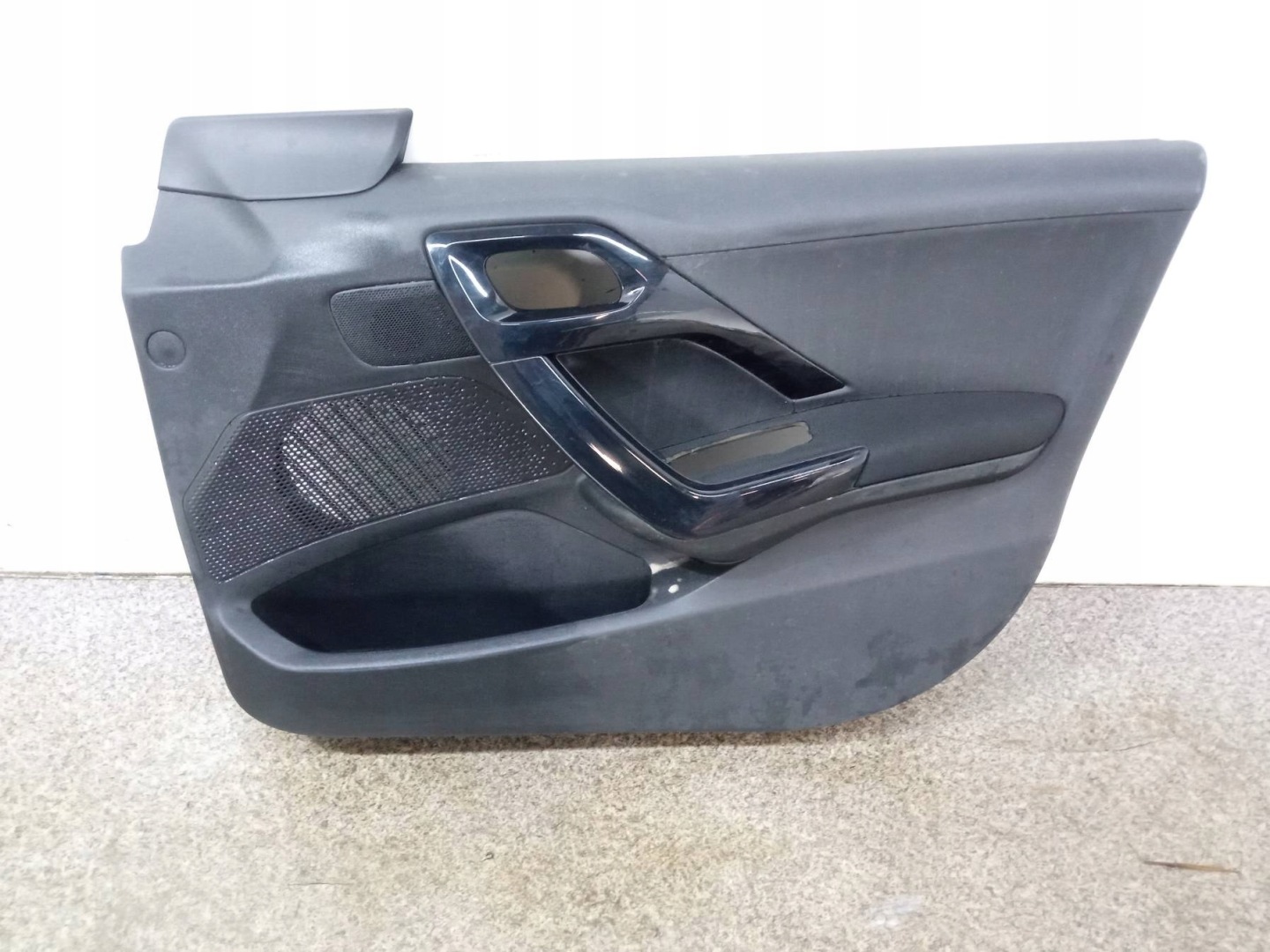 upholstery side right front EU door Peugeot 208 and (2012- )