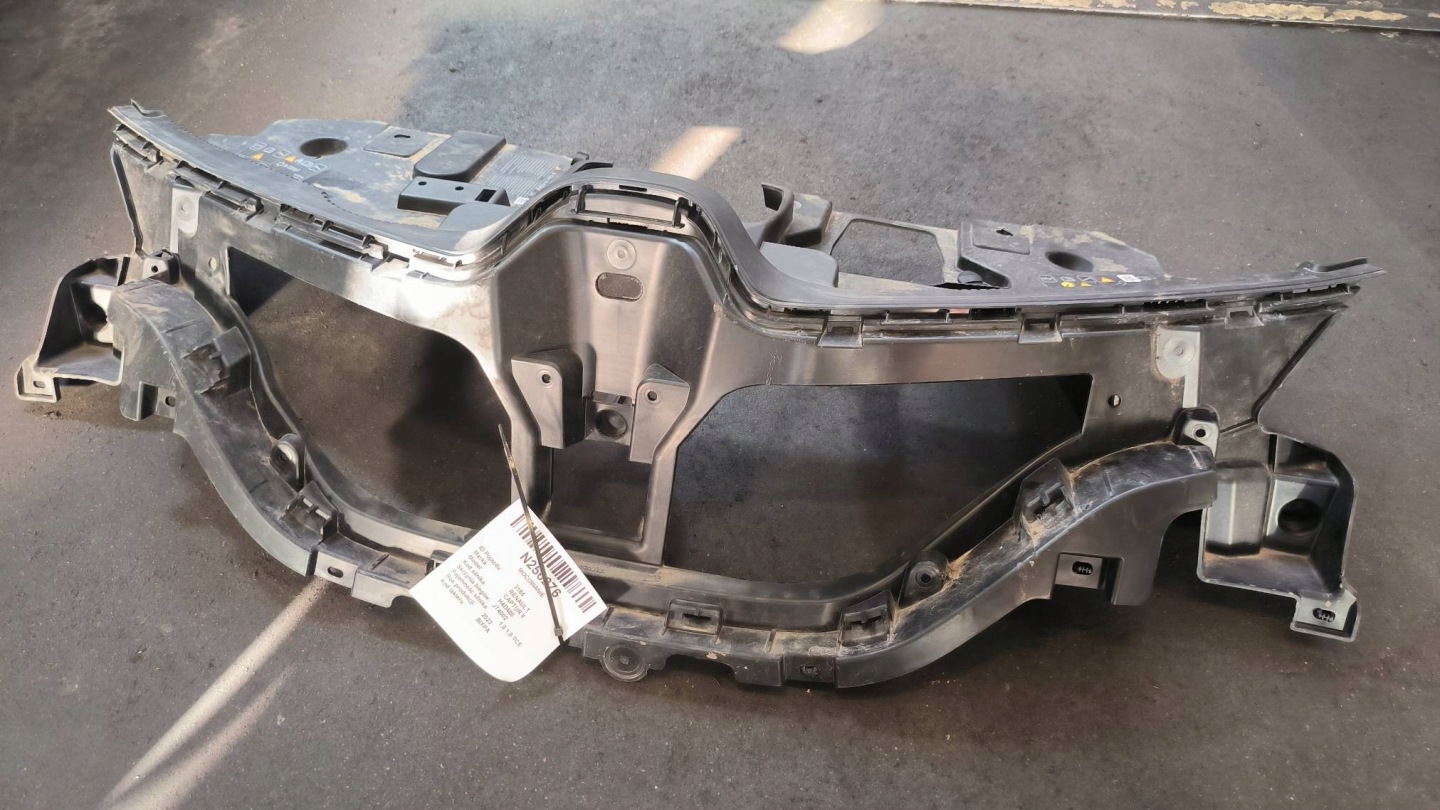 Halter Versteifung Grill RENAULT CAPTUR II