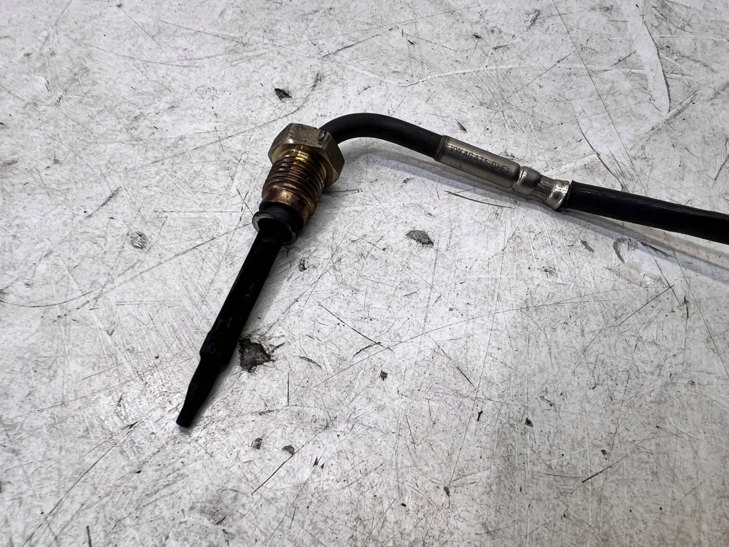 Sensor TEMPERATURY Gase AUDI A6 C8 8W0906088AC