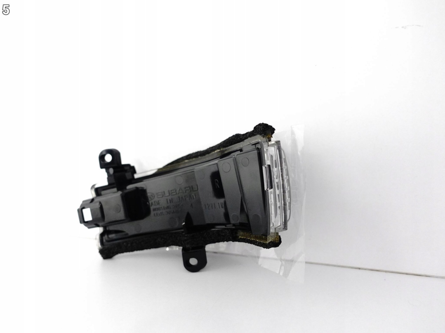 SUBARU IMPREZA WRX STI 14- indicator W mirror right front