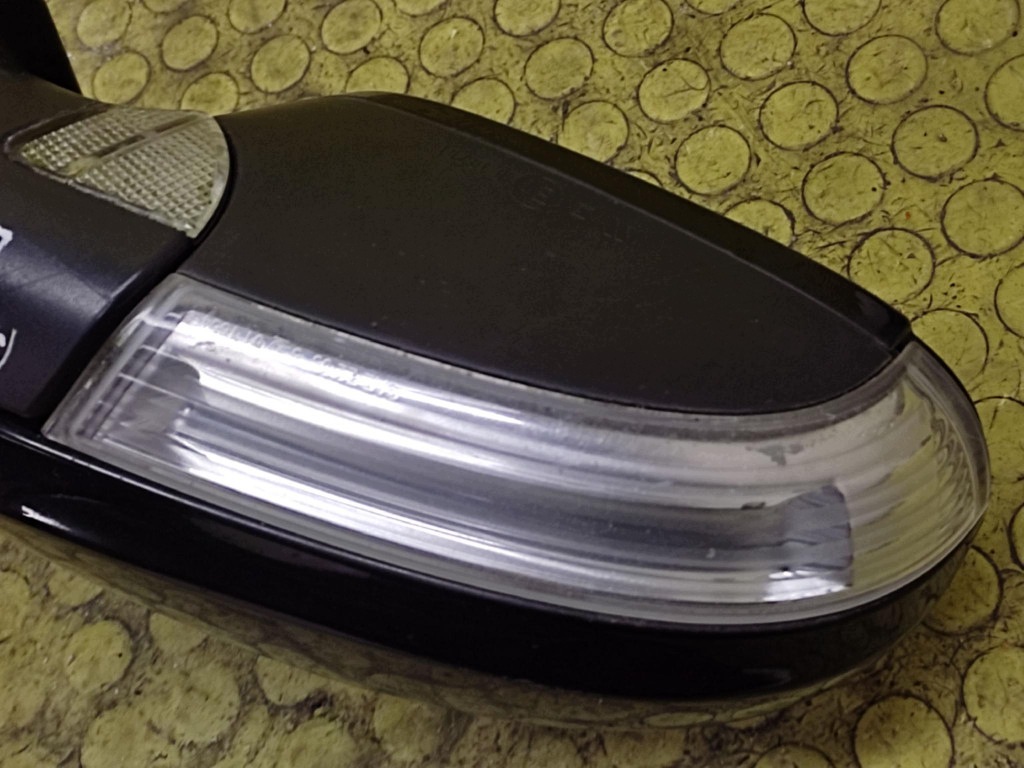 VW PASSAT B6 mirror right 9 PIN