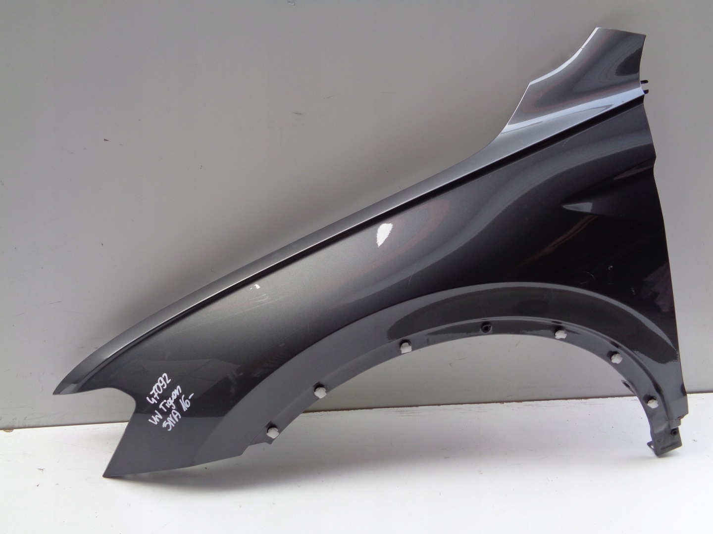 fender left front VW TIGUAN II 5NA 16- NR 47092