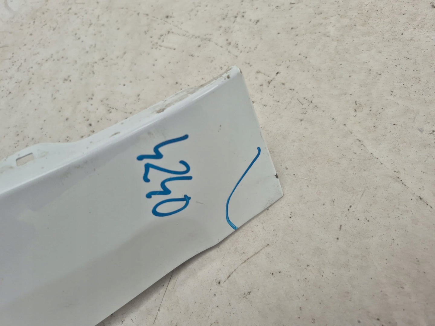 FORD TOURNEO CONNECT MK3 22- fender right front front