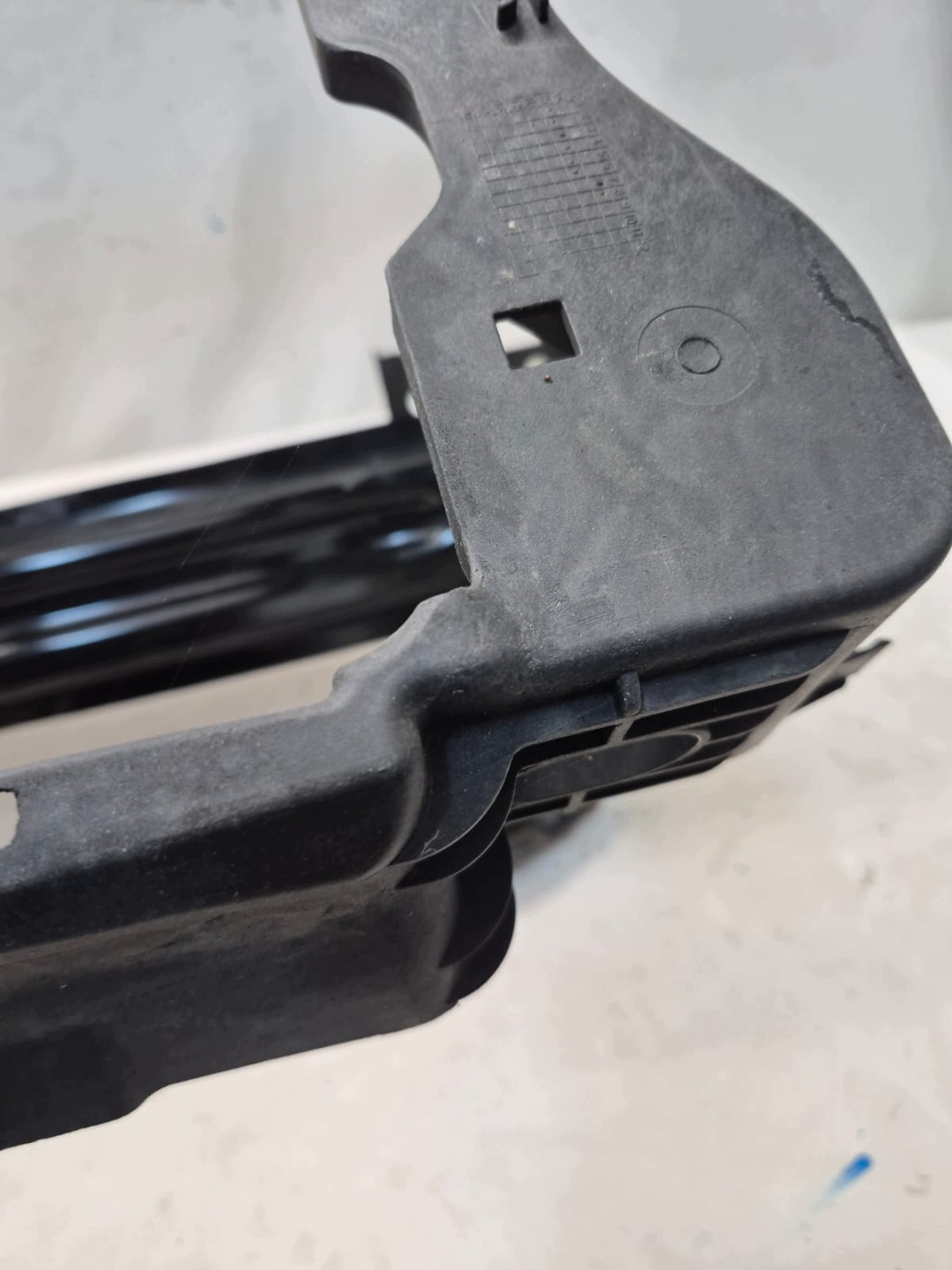 VW TIGUAN and 5N LIFT 11- front body wall front pillar iron sider front