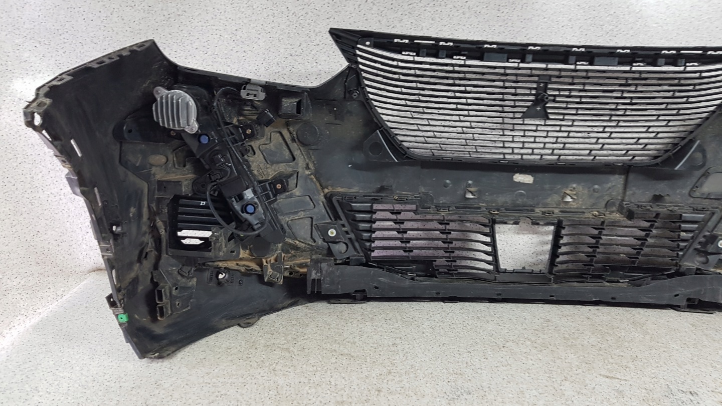 PEUGEOT 2008 II 2 2019 - bumper front 2695