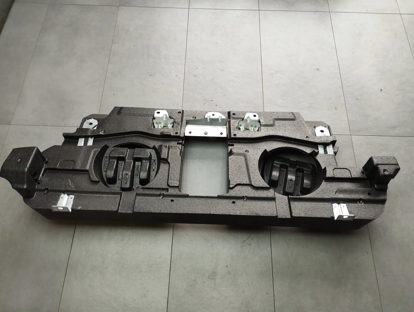 BMW X6 E71 holder PIANKA 728332104