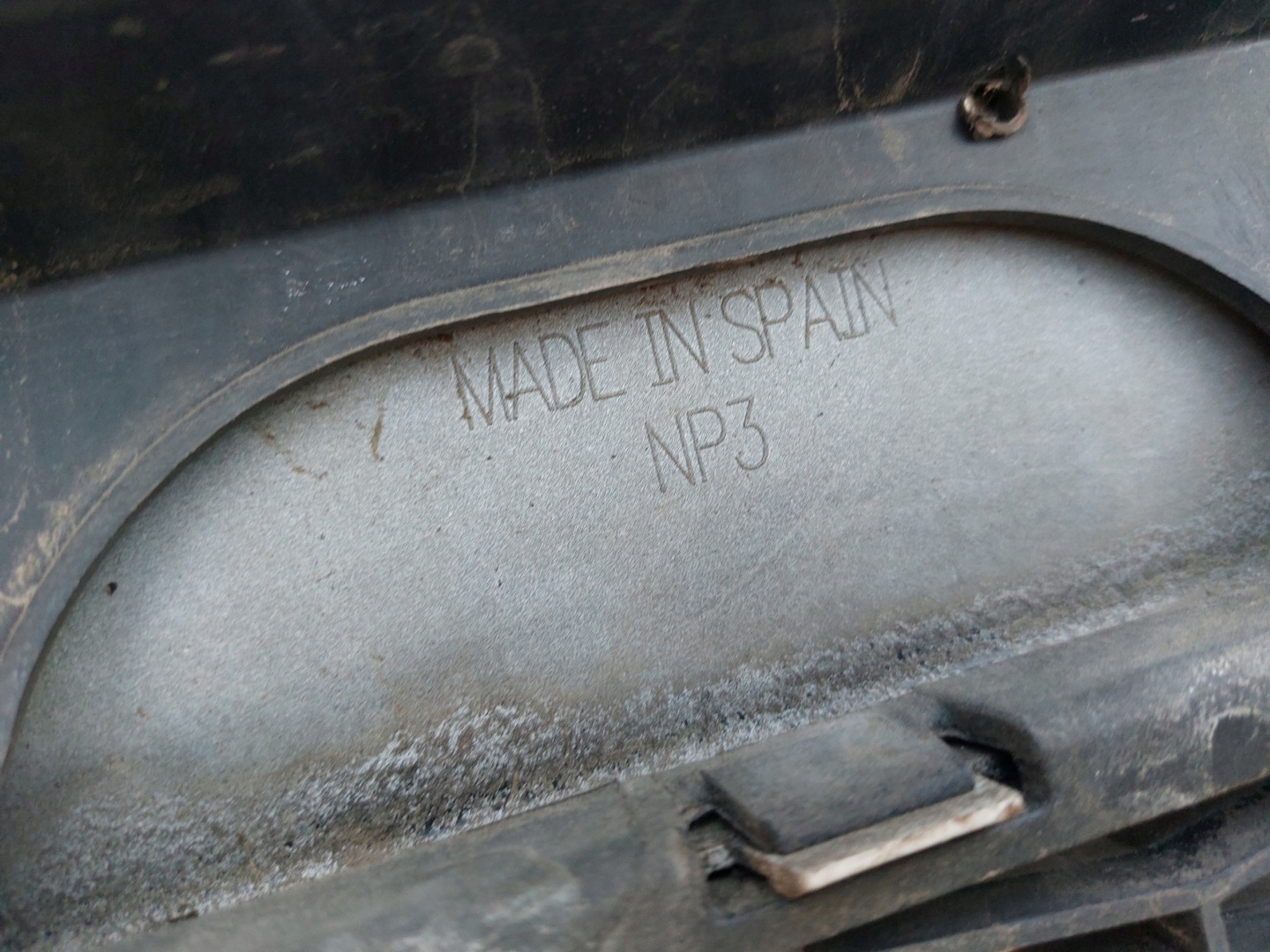 bumper front SEAT IBIZA IV 6J BIALY