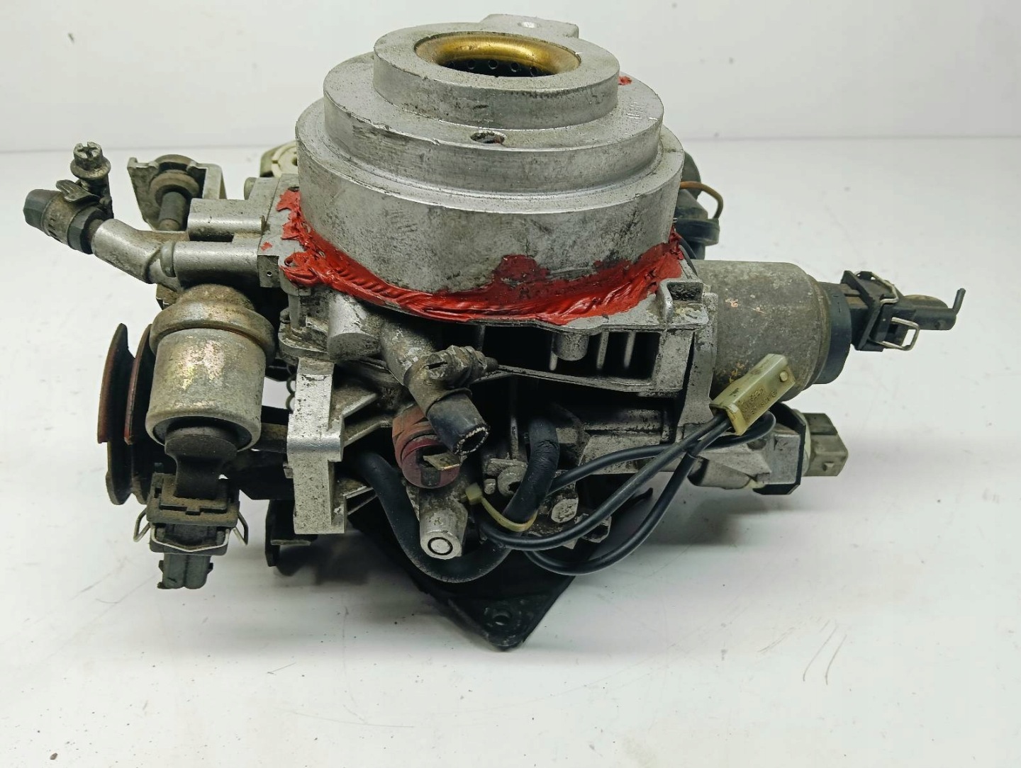 karburator Volkswagen Golf II 1.6 051129015A