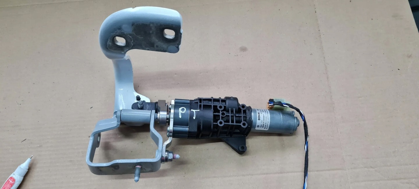 A4 B9 8W hinge damper bonnet boot right rear part KOMBI LS9R 8W9827852D