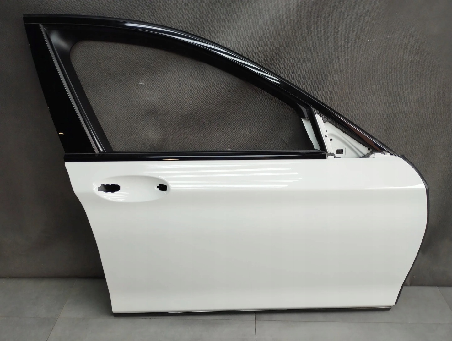 BMW 7 G11 door right front A300 M PAKIET