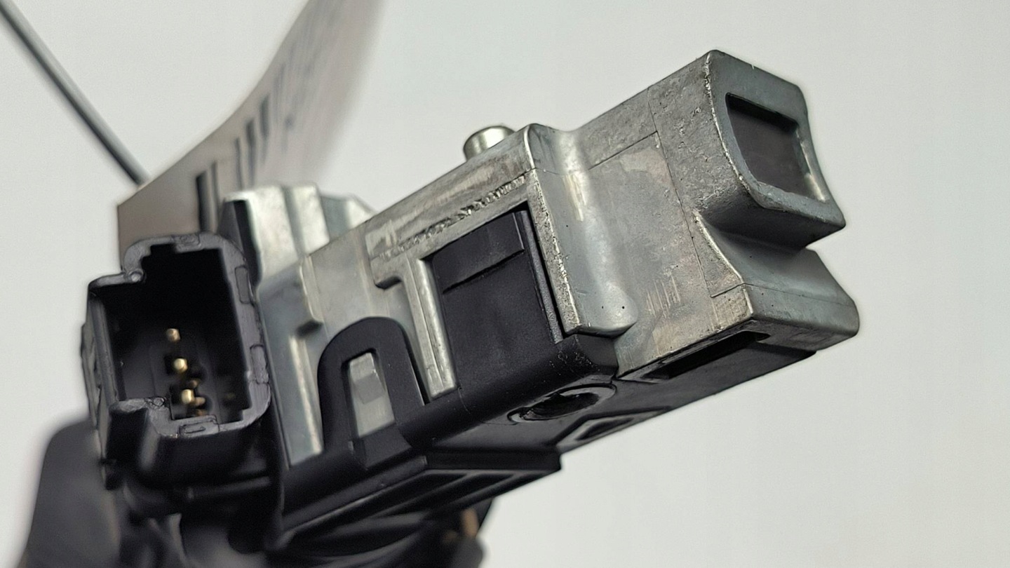 ignition key 9663123380 PEUGEOT 2008 and