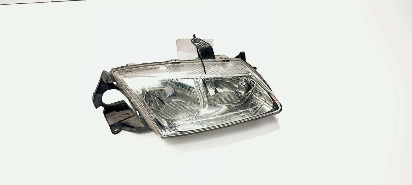 light right front NISSAN ALMERA