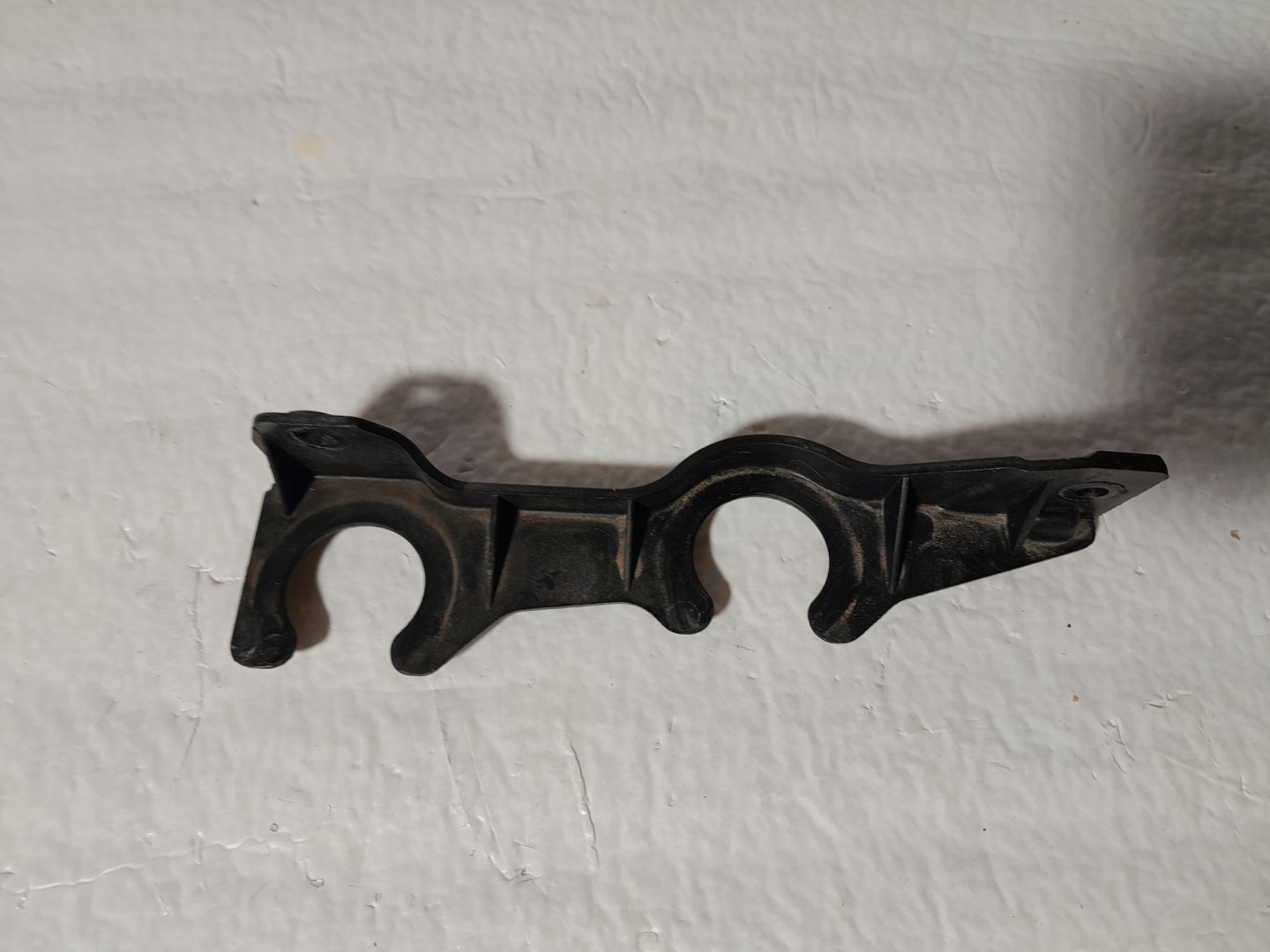 BMW 7 G11 LCI console bracket holder REZONATORA 8607951
