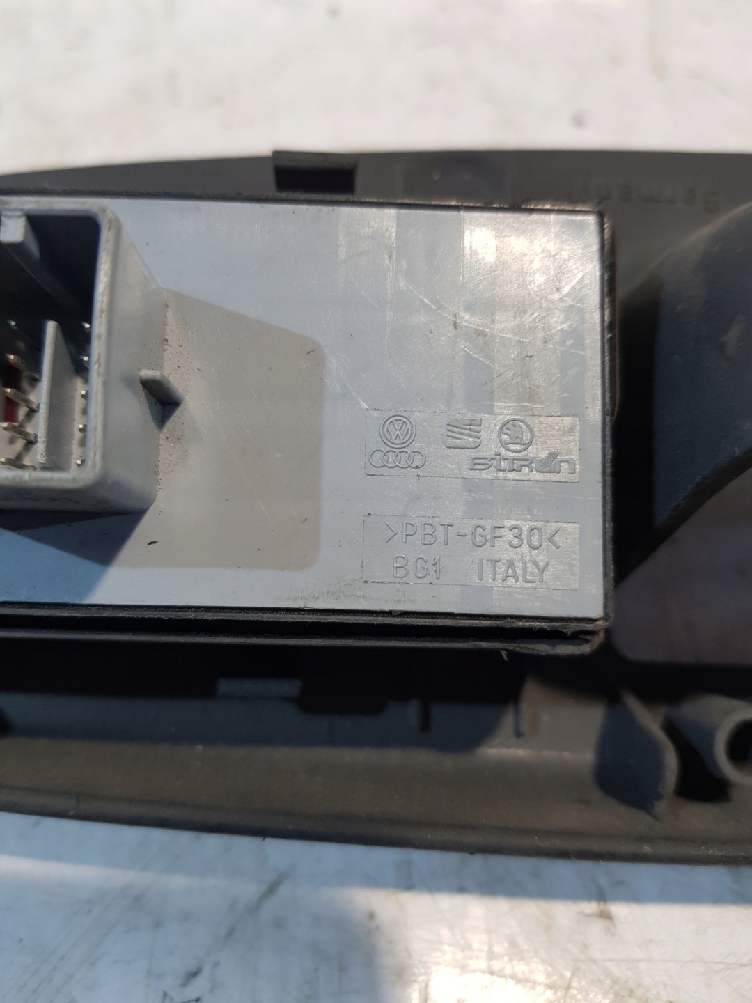 window control switch VW TOURAN 2011 1K4959857B EU
