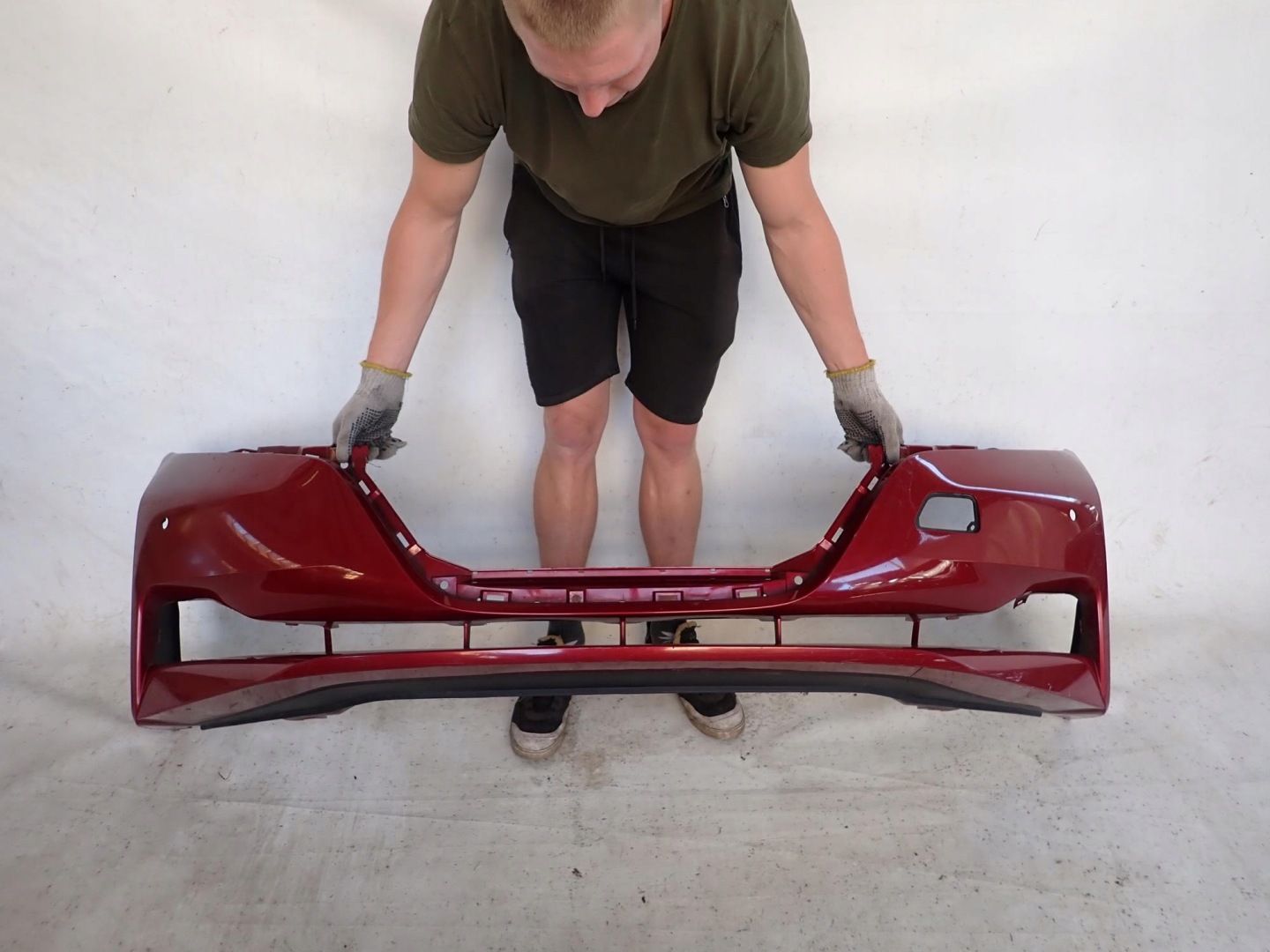 NISSAN LEAF II 2 17-> bumper front front PDC