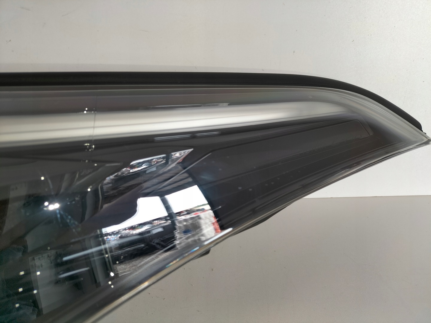 light front reflektor left TOYOTA CHR C-HR LIFT 19-23 FULL LED