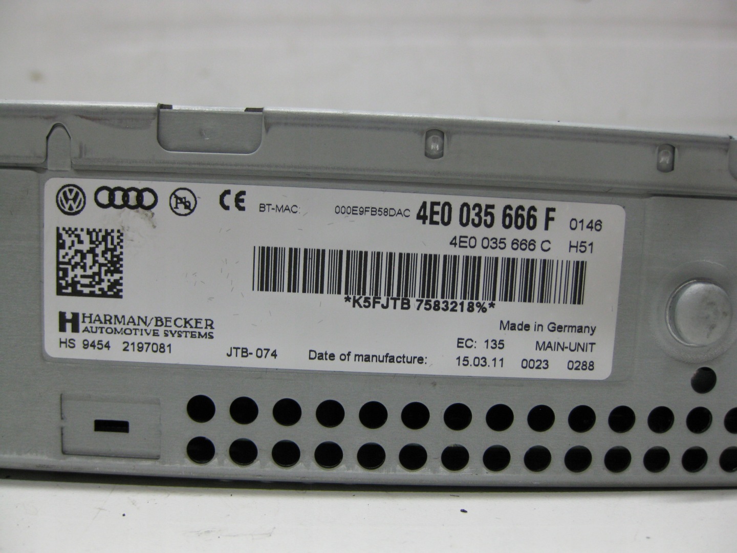 AUDI A6 C6 LIFT KOMBI card reader SD navigation devices MMI 4E0035666F