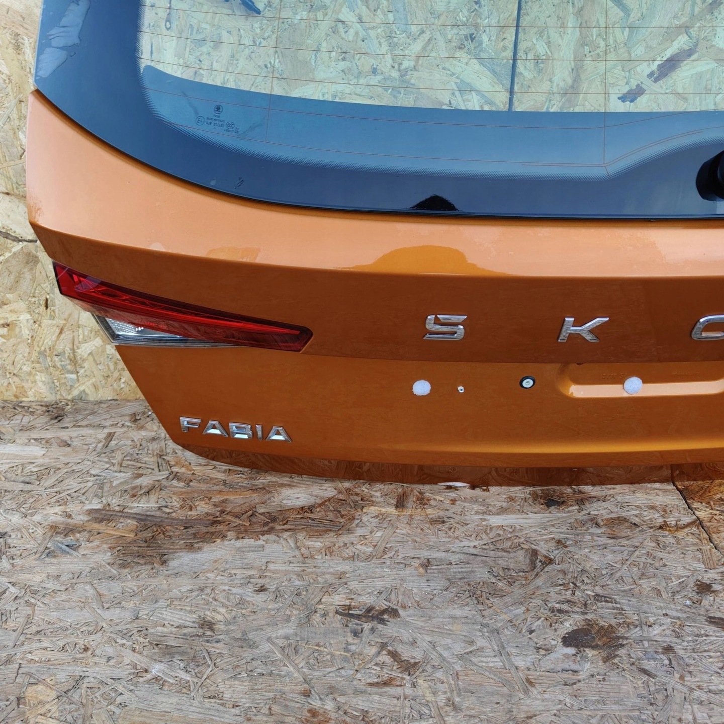 trunk door boot Skoda Fabia Mk4 (6VA)