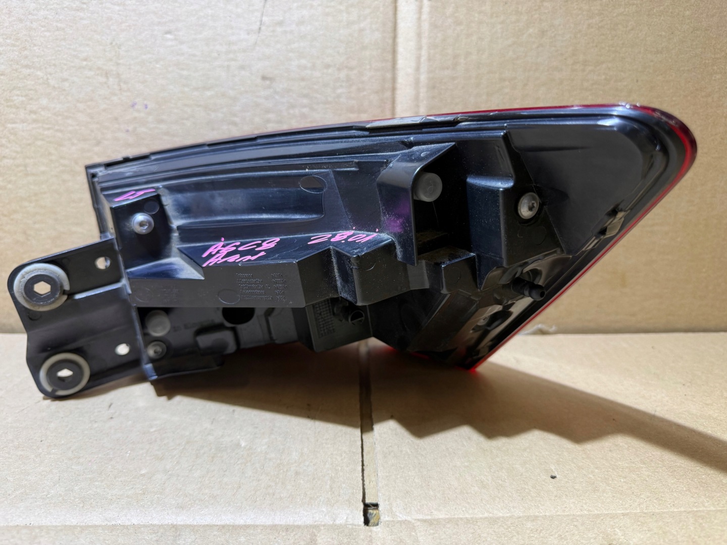 AUDI A6 C8 AVANT light LED left rear left rear part W fender 4K5945069