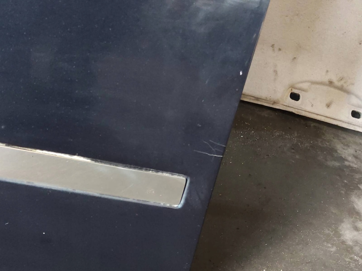 door complete right rear part MERCEDES-BENZ VITO W638
