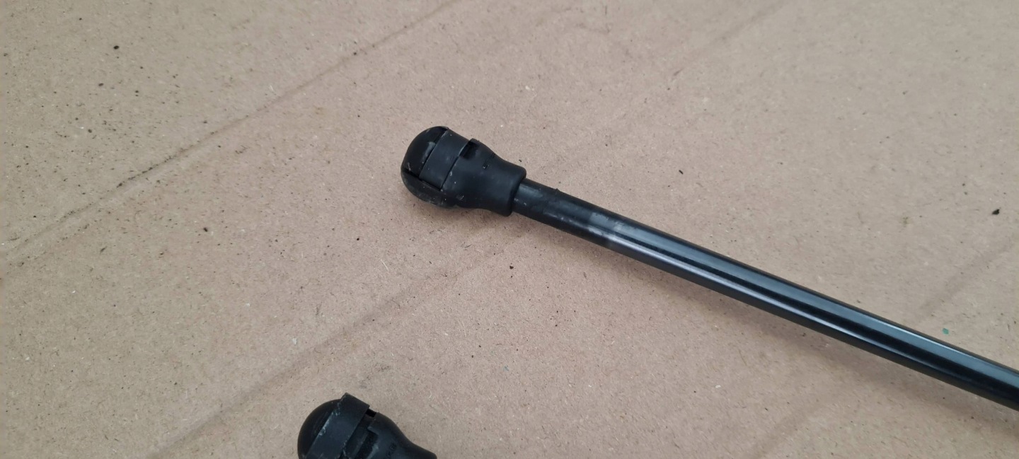 A6 C8 4K damper bonnet boot rear part KOMBI KOMPLET 4K9827552B
