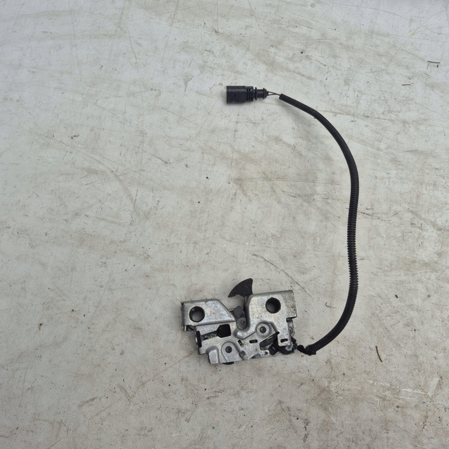 AUDI VW 1J0973802 hinge bonnets front front