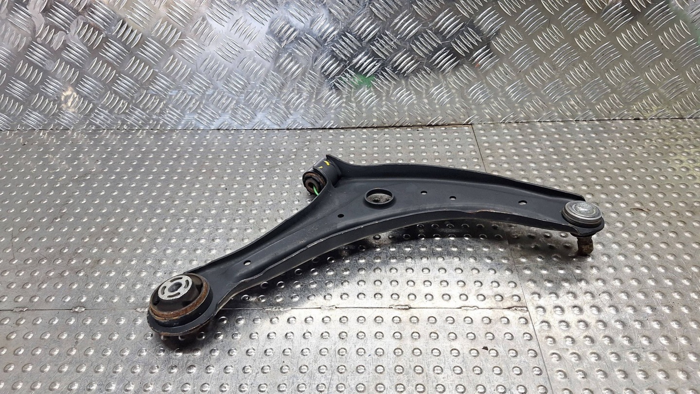 arm left front H1BC-3051L FORD FIESTA MK8
