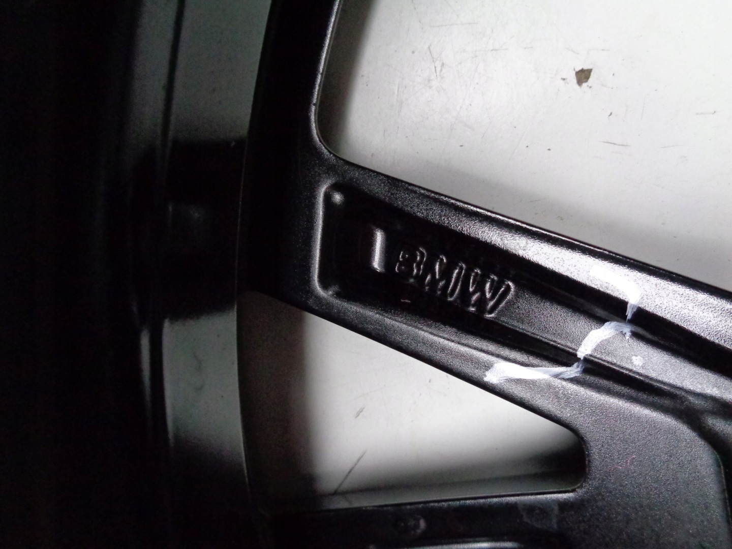 disk hliníkový BMW 9JX19 ET44 5X112 NR 669
