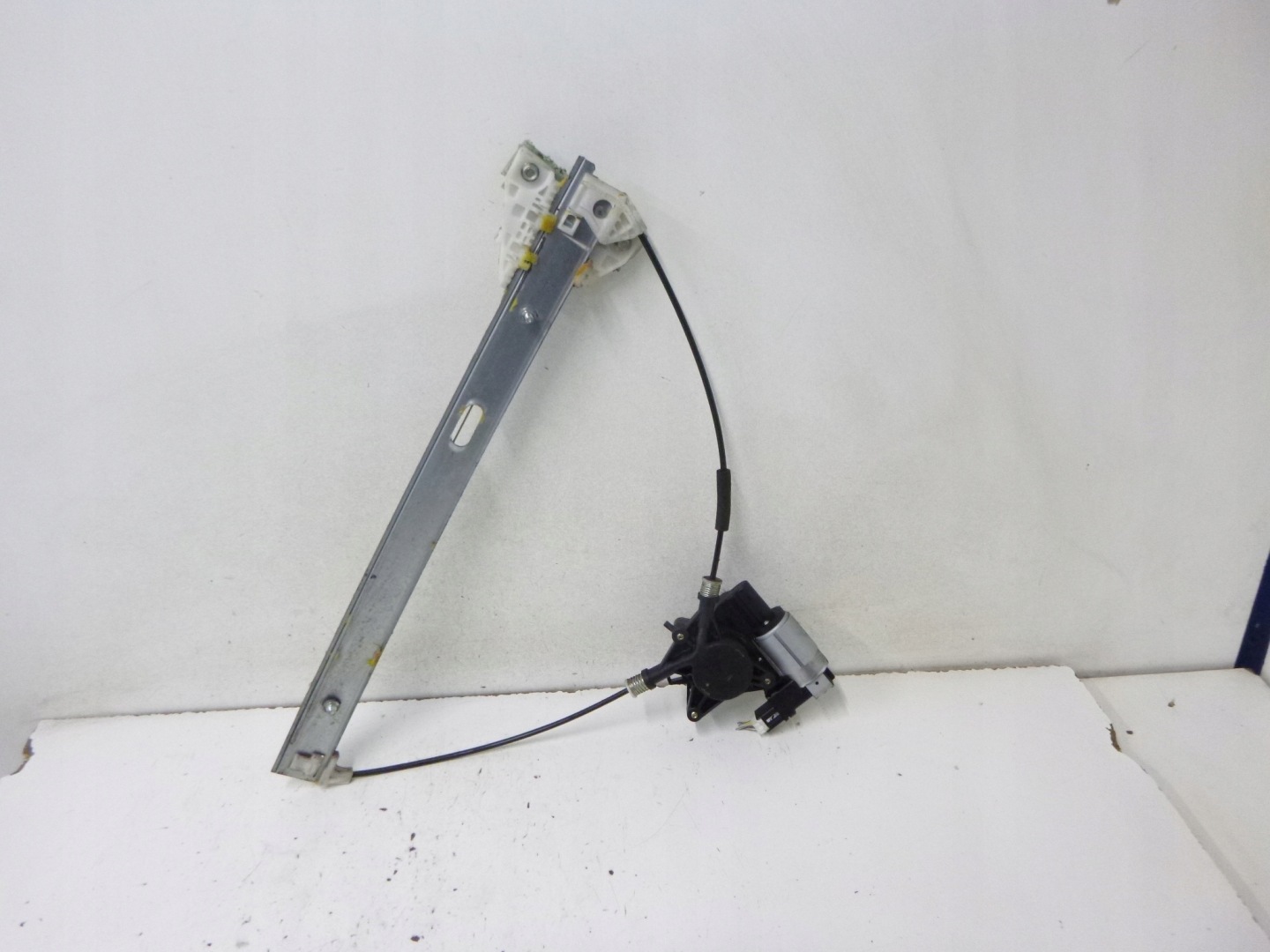 MÉCANISME VITRE AVANT GAUCHE MAZDA 3 03-09R.