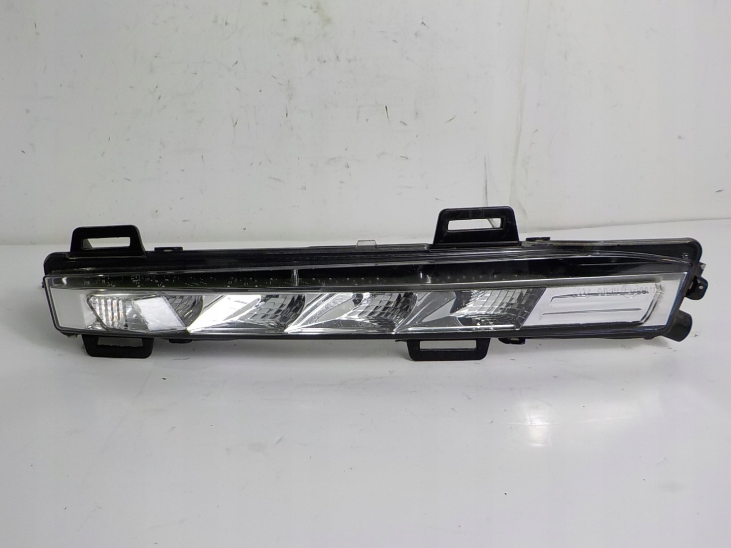 FORD S-MAX and MK1 LIFT fog light left light moulding LED DRL