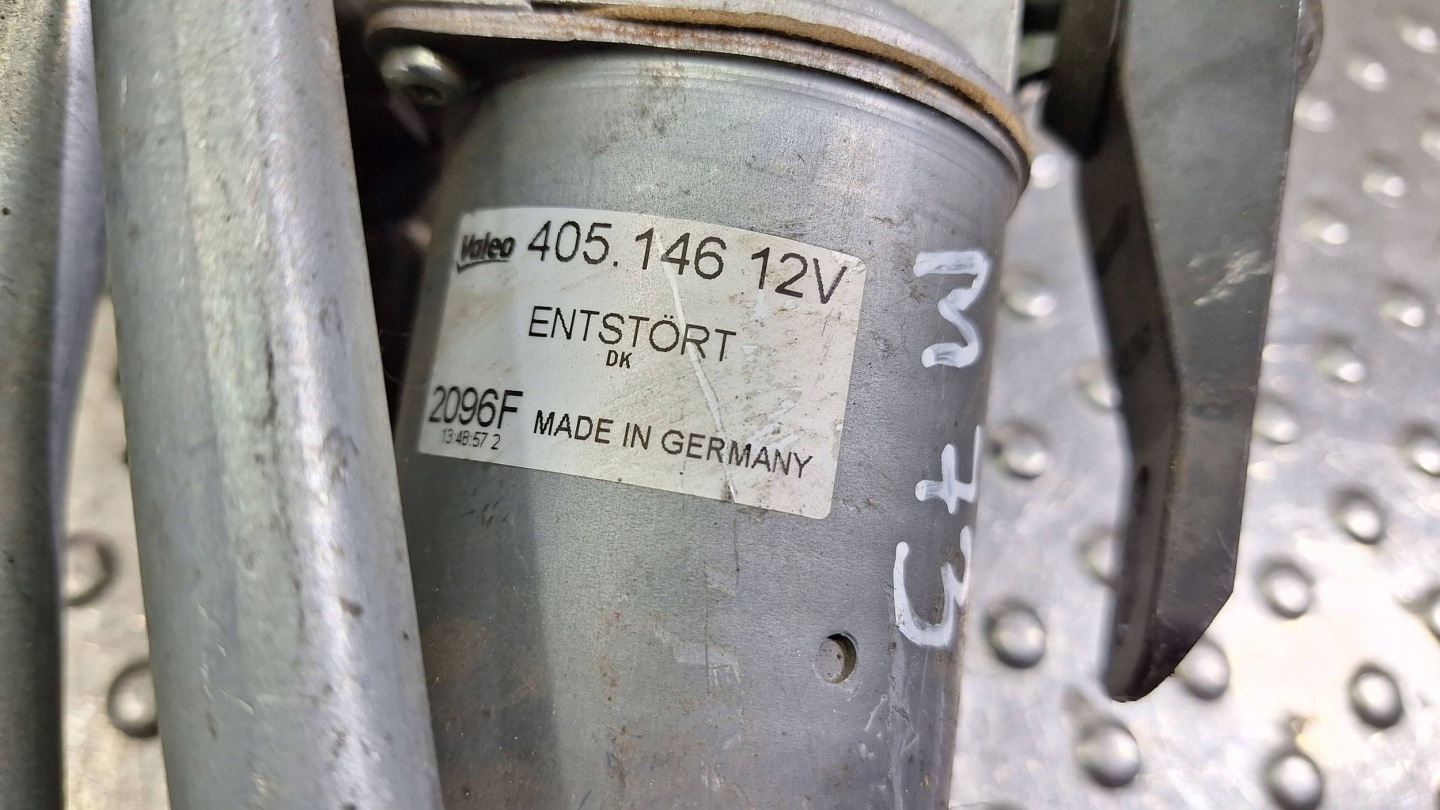 wiper mechanism front A9068200040 MERCEDES SPRINTER W906 CRAFTER and