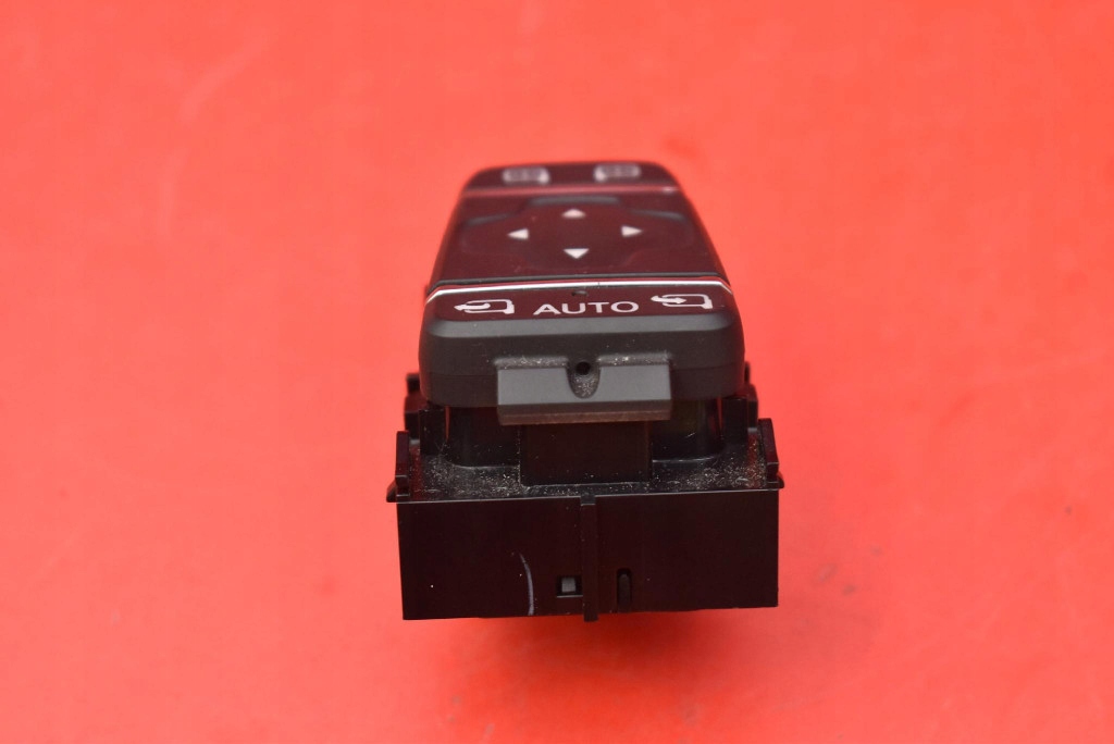 PANEL Regulations- der Spiegel 255702886R RENAULT CLIO 4 IV 12-20
