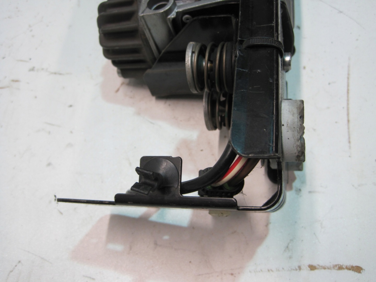 Pumpe Achsträgers BMW 6794465