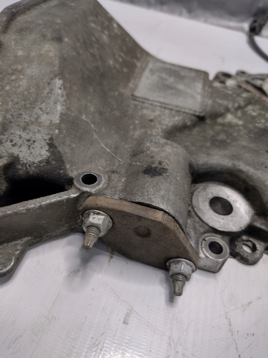 Couvercle carter distribution Toyota Celica 1,8VVTI