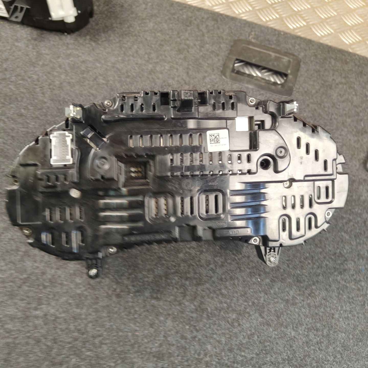dials Mercedes-Benz C W205 A2059008229
