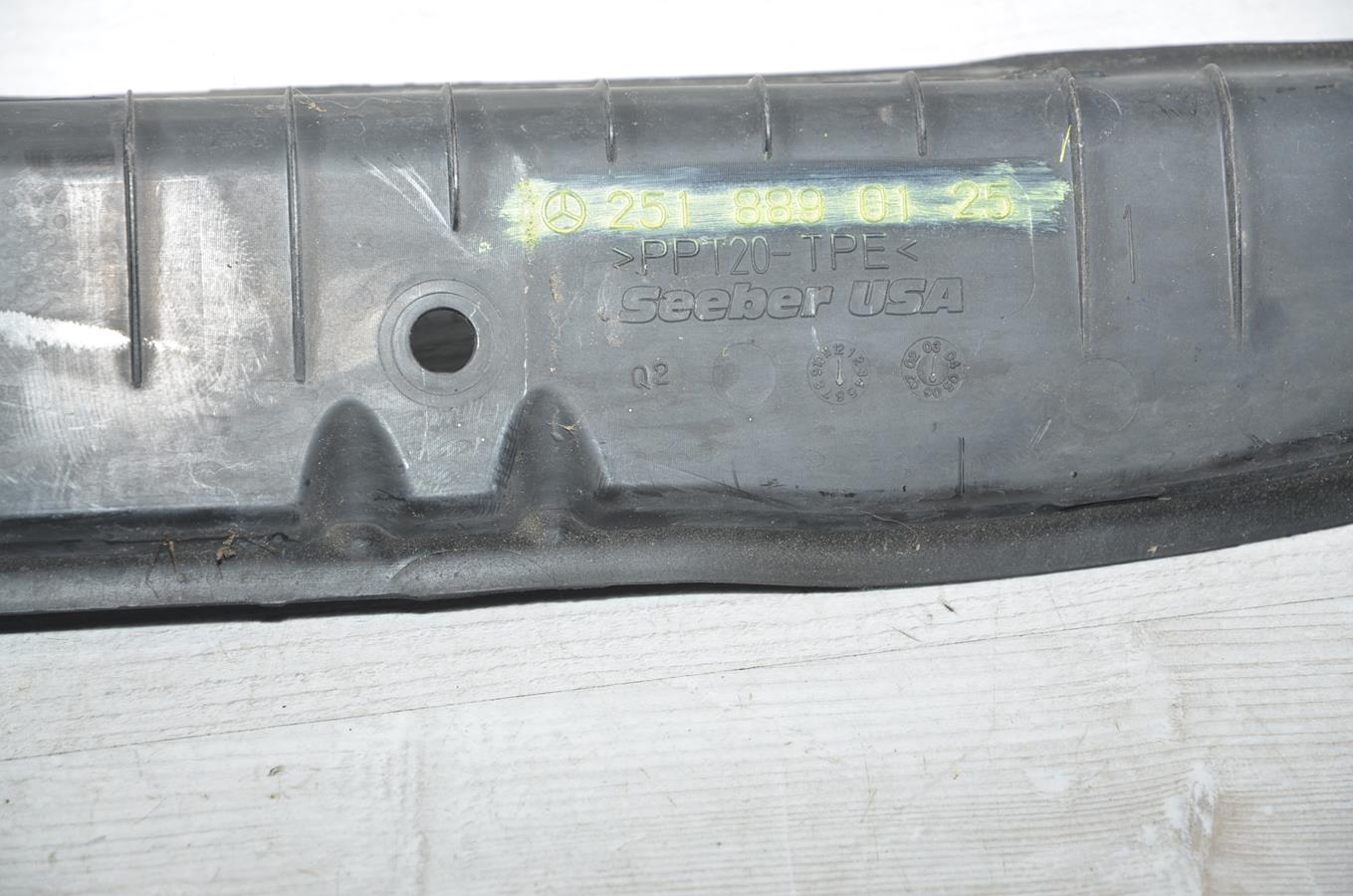 Insonorisation Aile Gauche Mercedes R-klasa W251