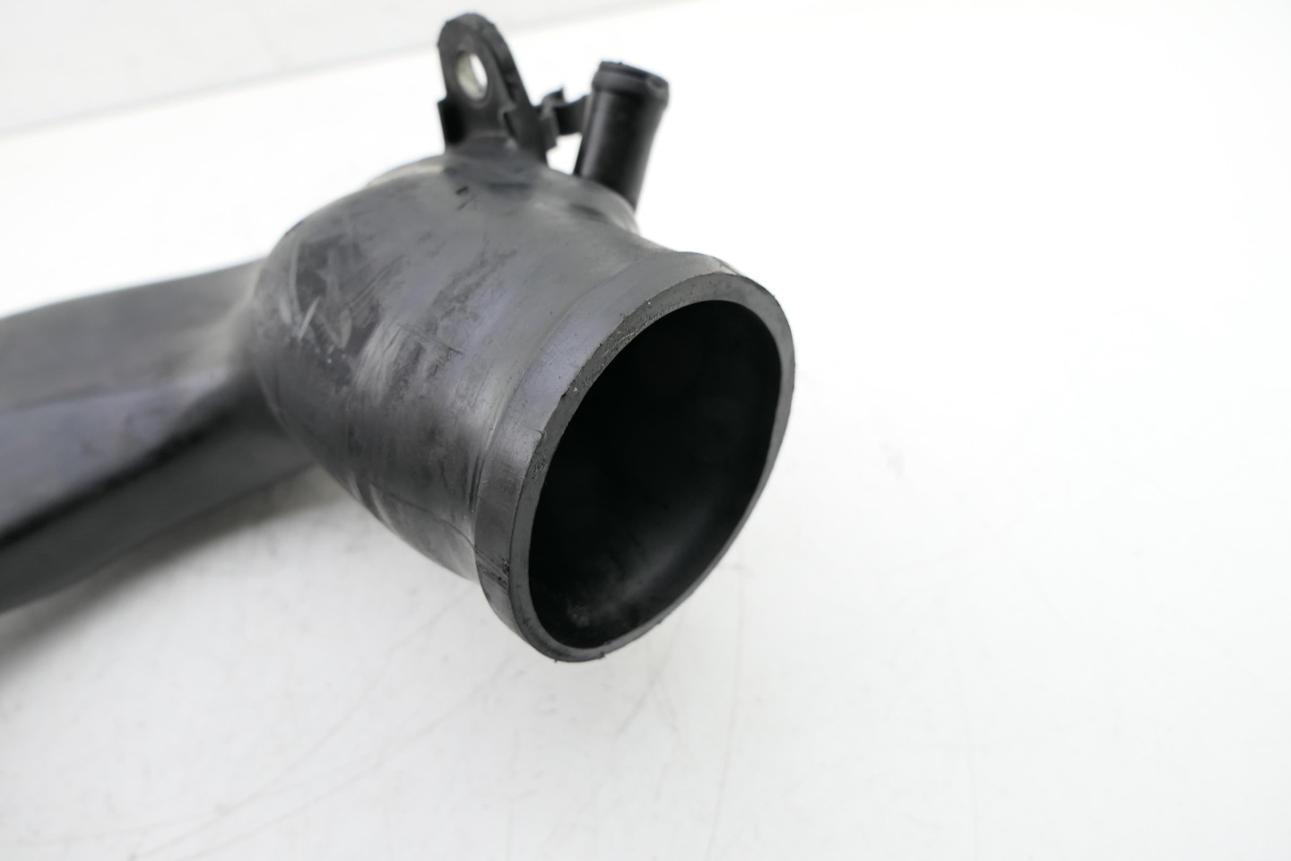 rohr luft OPEL CORSA D 1.7 CDTI 8980436881
