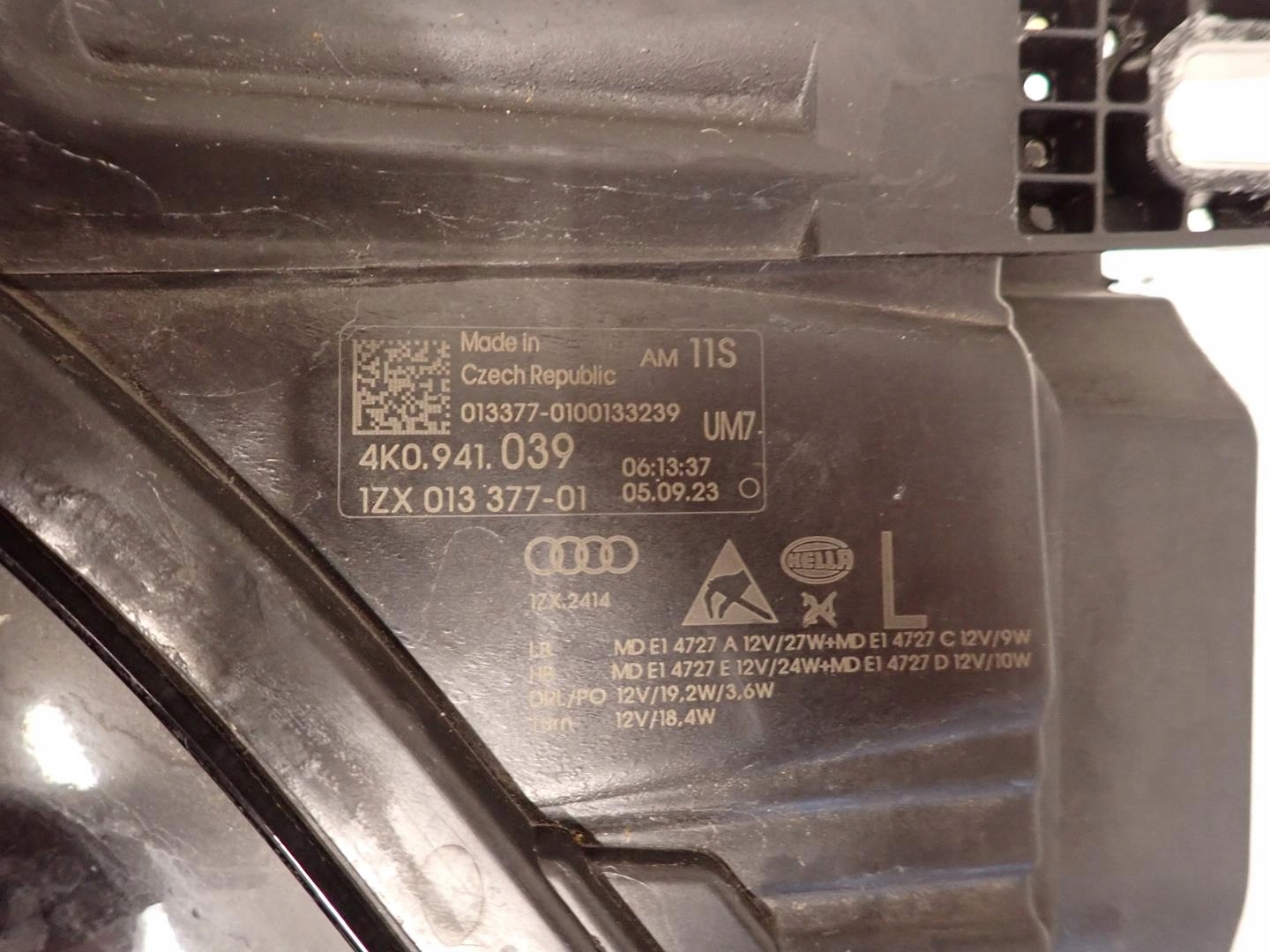 light front right left AUDI A6 C8 2018- FULL LED MATRIX 4K0941039