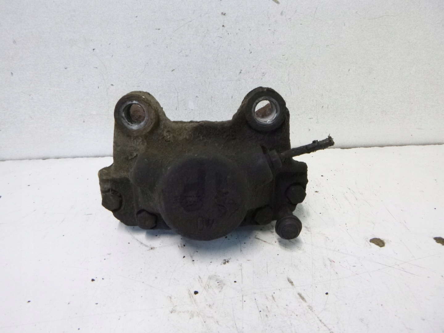 caliper brake rear part Opel Omega B 2.5 TDS 02r.