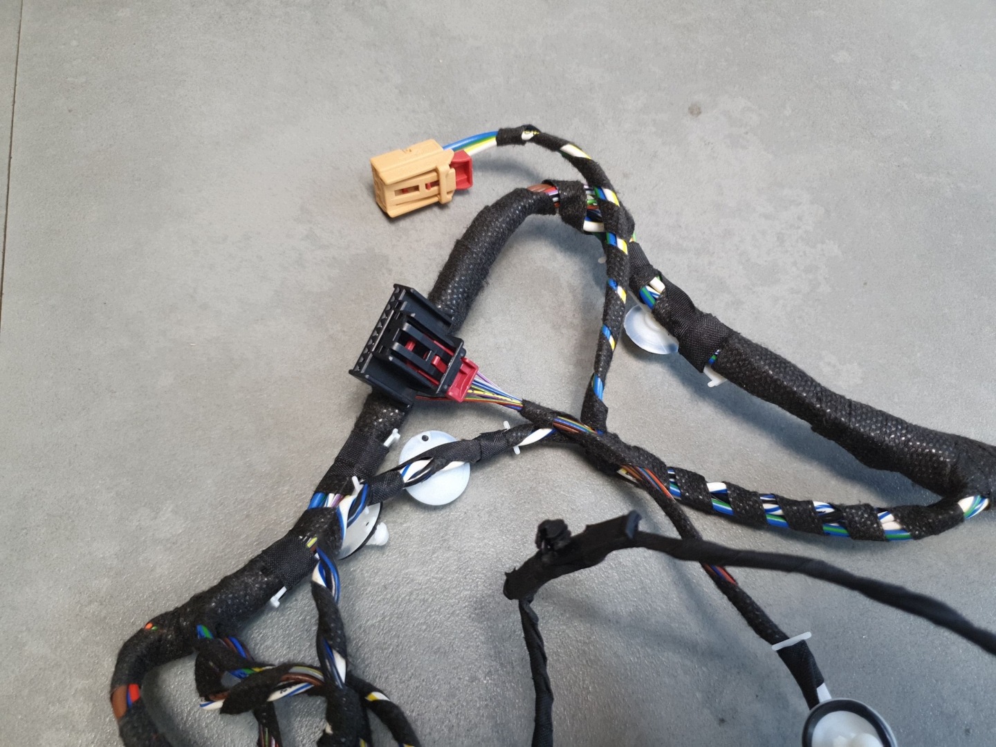 Audi SQ6 e-tron bundle door rear right rear part 85H971687BA